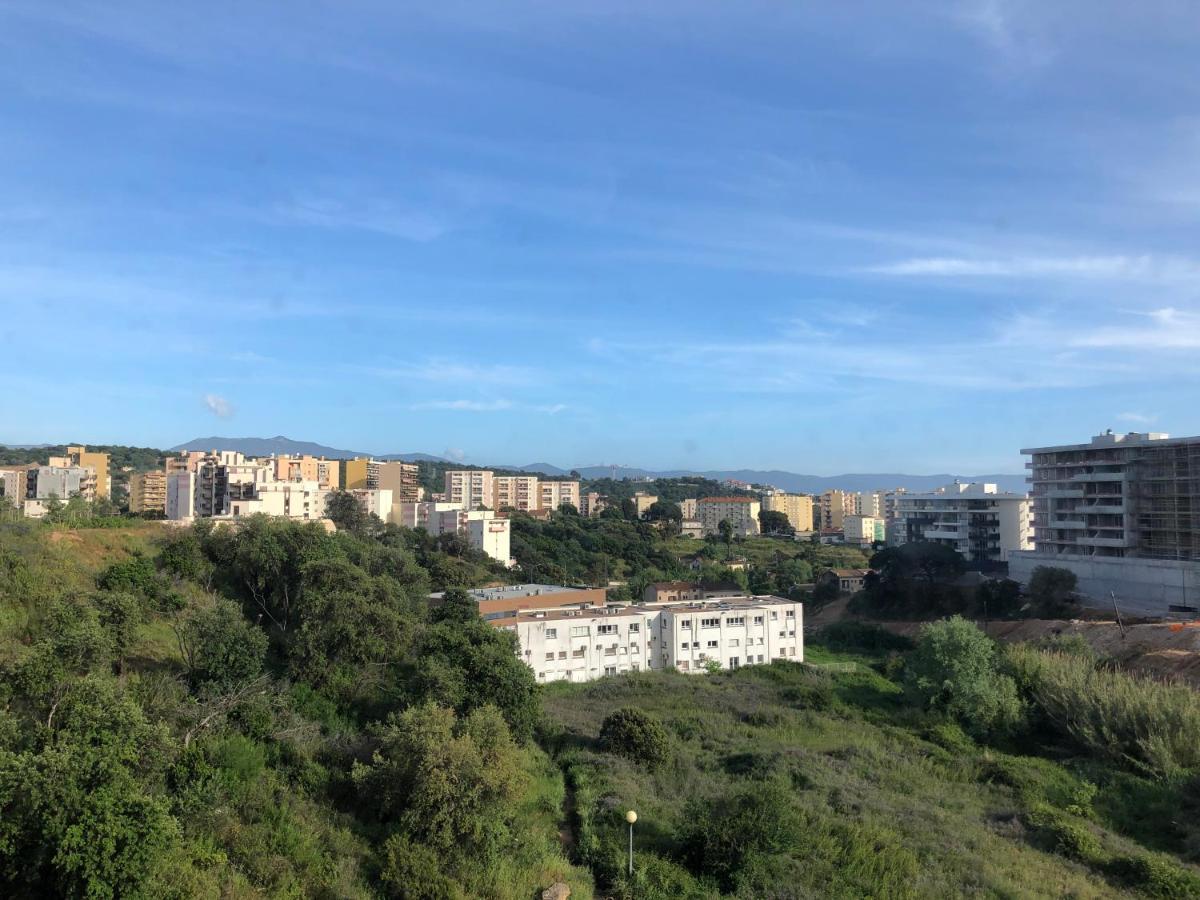 Spacieux Studio Lumineux Proche Du Centre Ajaccio  Dış mekan fotoğraf